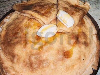 Ploni blynai su kiaušiniais pagrindine nuotrauka