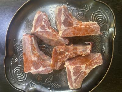 Kiaulienos šonkauliai barbekiu padaže Žingsnis 2