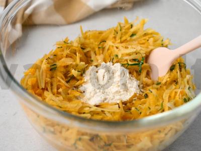 Vegetariškos moliūgų kotletai Žingsnis 4