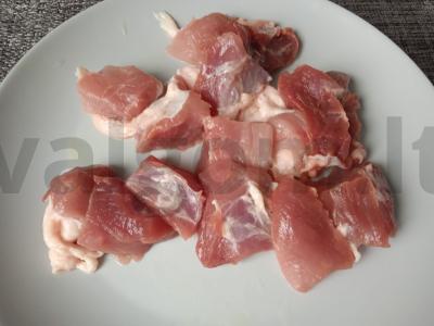 Kiauliena, kepta su daržovėmis ir provanso žolelėmis Žingsnis 1