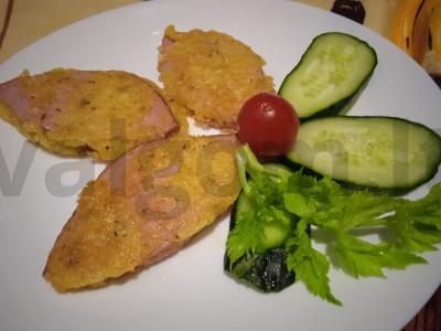 Dešra sūrio tešloje su itališkais prieskoniais ir tempura miltais pagrindine nuotrauka