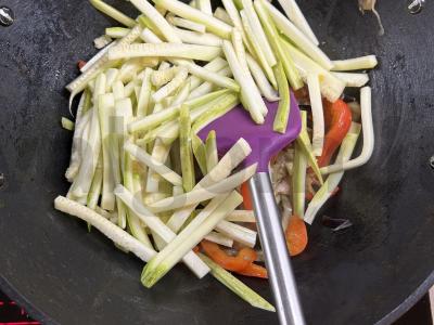 Makaronai su daržovėmis alyvuogių aliejuje Žingsnis 9