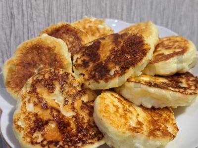 Mini varškėčiai pusryčiams pagrindine nuotrauka