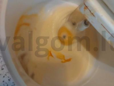 Klasikinė šarlotė su obuoliais Žingsnis 2