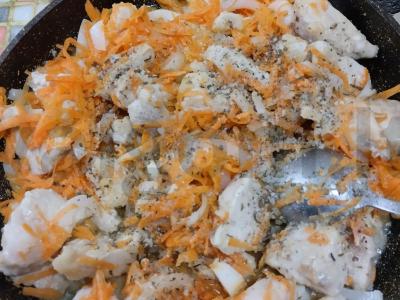 Kalakutienos filė su daržovėmis pieno padaže Žingsnis 5