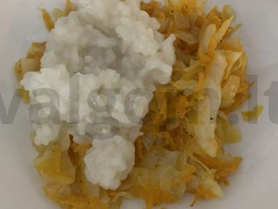 Kibinai su mielinėmis sluoksniuotu tešla, kopūstais ir ryžiais Žingsnis 6