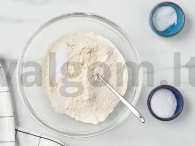 Purūs blynai iš rūgpienio Žingsnis 1