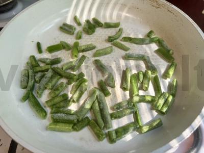 Omletas su pupelėmis Žingsnis 1