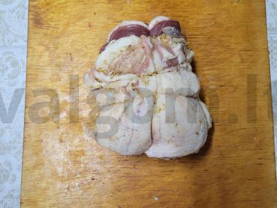 Kvapnus kiaulienos šoninės ritinys orkaitėje Žingsnis 3