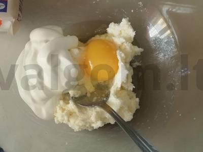 Sūrio pyragėliai su kukurūzų miltais Žingsnis 2