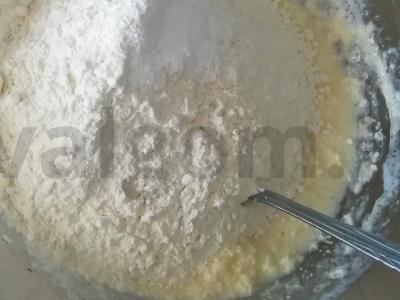 Sūrio pyragėliai su kukurūzų miltais Žingsnis 3