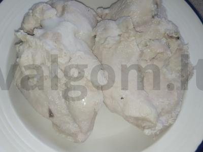 Pica su vištienos krūtinėle, pievagrybiais ir marinuotais svogūnais Žingsnis 5