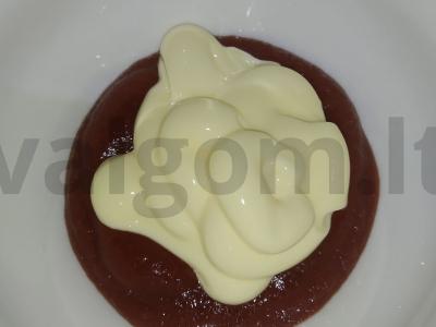 Pica su vištienos krūtinėle, pievagrybiais ir marinuotais svogūnais Žingsnis 8