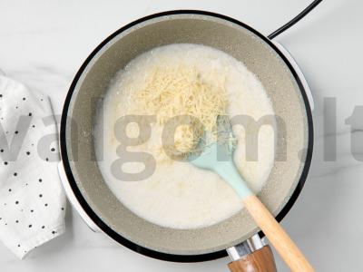 Kalakutų mėsos kukuliai su daržovėmis sūrio-kokoso padaže Žingsnis 7