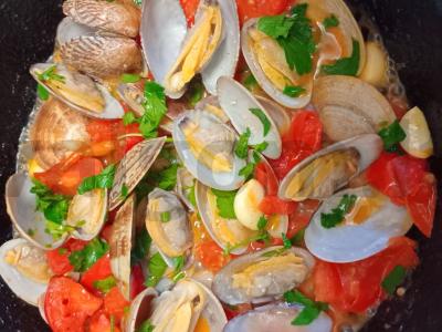 Vongolė su čili pipirais ir citrina Žingsnis 9