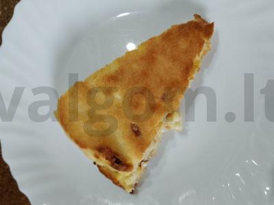 Varškės apkepas su razinomis pagrindine nuotrauka