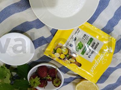 Braškinių-citrinų mohitas Žingsnis 1