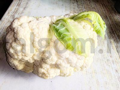 Aštrus žiedinis kopūstas tešloje Žingsnis 1