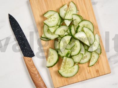 Salotos su agurkais ir žirneliais Žingsnis 1