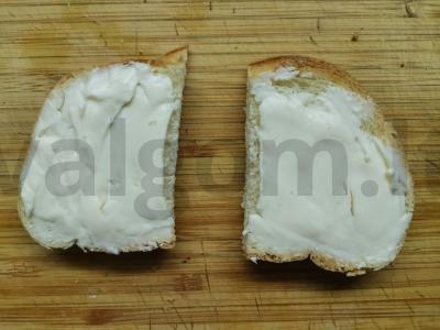 Sumuštiniai su rūkytomis dešrelėmis ir agurku Žingsnis 2