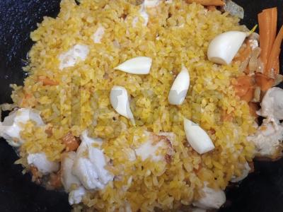 Bulguro plovas su kalakutienos filė Žingsnis 5