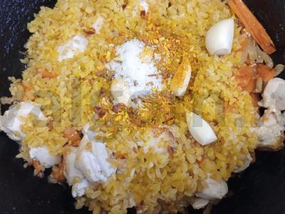 Bulguro plovas su kalakutienos filė Žingsnis 7