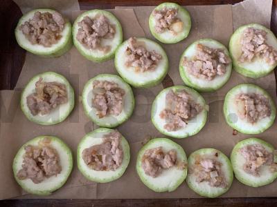 Cukinija su faršu ir sūriu orkaitėje Žingsnis 5