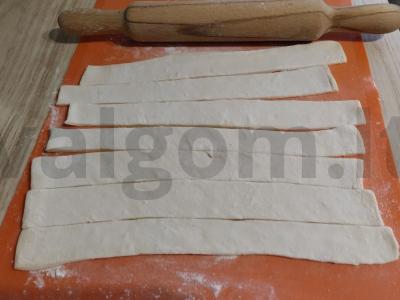 Traškūs sluoksniuoti pagaliukai Žingsnis 1