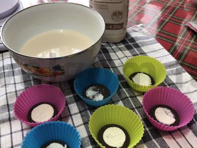 Desertas su sausainiais ant tirpinto pieno Žingsnis 3