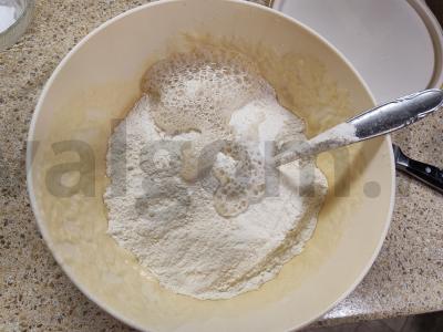 Greitieji varškės spurgos Žingsnis 3