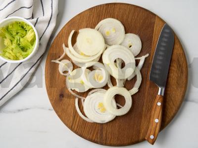 Vištienos šašlykas kefyro marinate Žingsnis 1