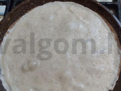 Pankūkos su pienu ir cinamonu Žingsnis 3