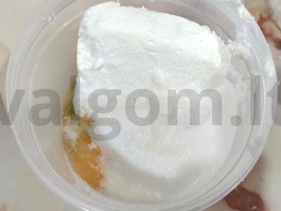 Vanilinis uogų karališkas varškės pyragas Žingsnis 4