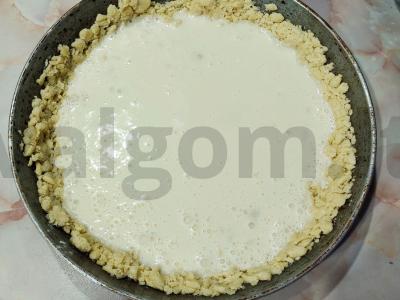 Vanilinis uogų karališkas varškės pyragas Žingsnis 5