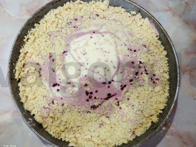 Vanilinis uogų karališkas varškės pyragas Žingsnis 9