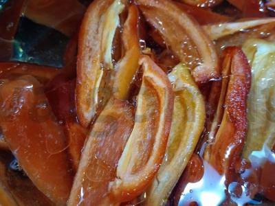 Konservuoti pipirai su pipirų mišiniu Žingsnis 8