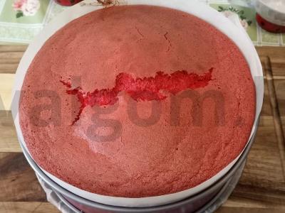 Raudonas biskvitas Žingsnis 7