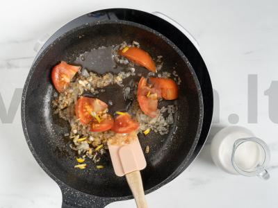 Grietinėlės makaronai su krevetėmis Žingsnis 3