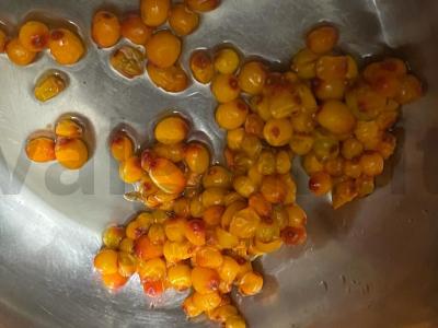 Šaltalankių arbata iš šaldytų uogų Žingsnis 1