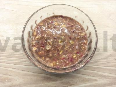 Avižinių dribsnių, kiaušinio ir aviečių desertas Žingsnis 5