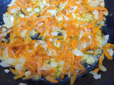 Troškinta vištienos kepenėlė su ryžių garnyru Žingsnis 1