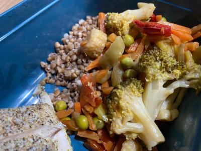 Grikių patiekalas itališkai pagrindine nuotrauka