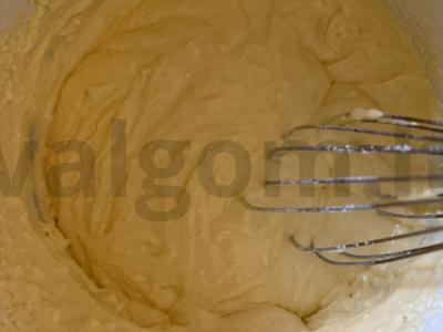 Varškės kulichas su razinomis ir vaniliniu cukrumi Žingsnis 3