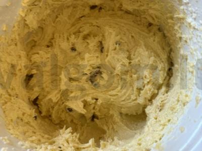 Varškės kulichas su razinomis ir vaniliniu cukrumi Žingsnis 5