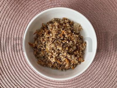 Grikių košė su lašiniais pagrindine nuotrauka