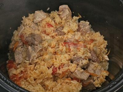 Birus plovas su pomidorais lėtoje viryklėje Žingsnis 9