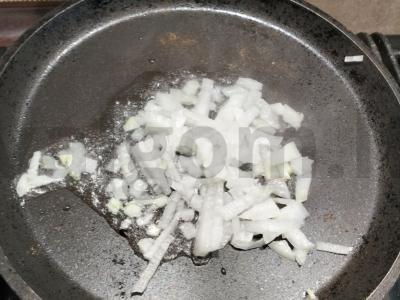 Kepinys su žuvies faršu ir sūriu Žingsnis 1