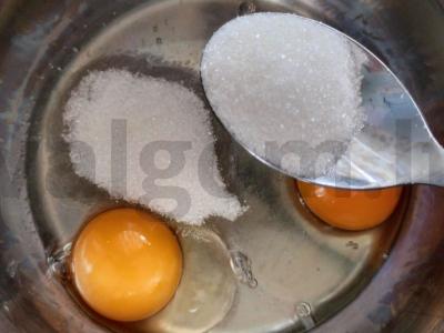 Varškės vafliai su citrusų žievele Žingsnis 1