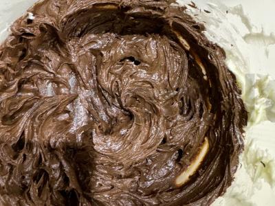 Šokoladinis glaistas tortui Žingsnis 10