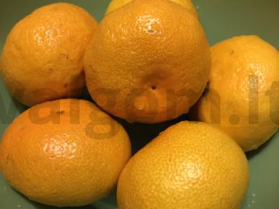 Mandarinų žievelių cukatai Žingsnis 1